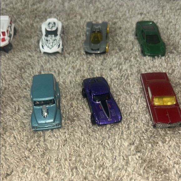 Hot Wheels Used car bundle - Picture 4 of 5